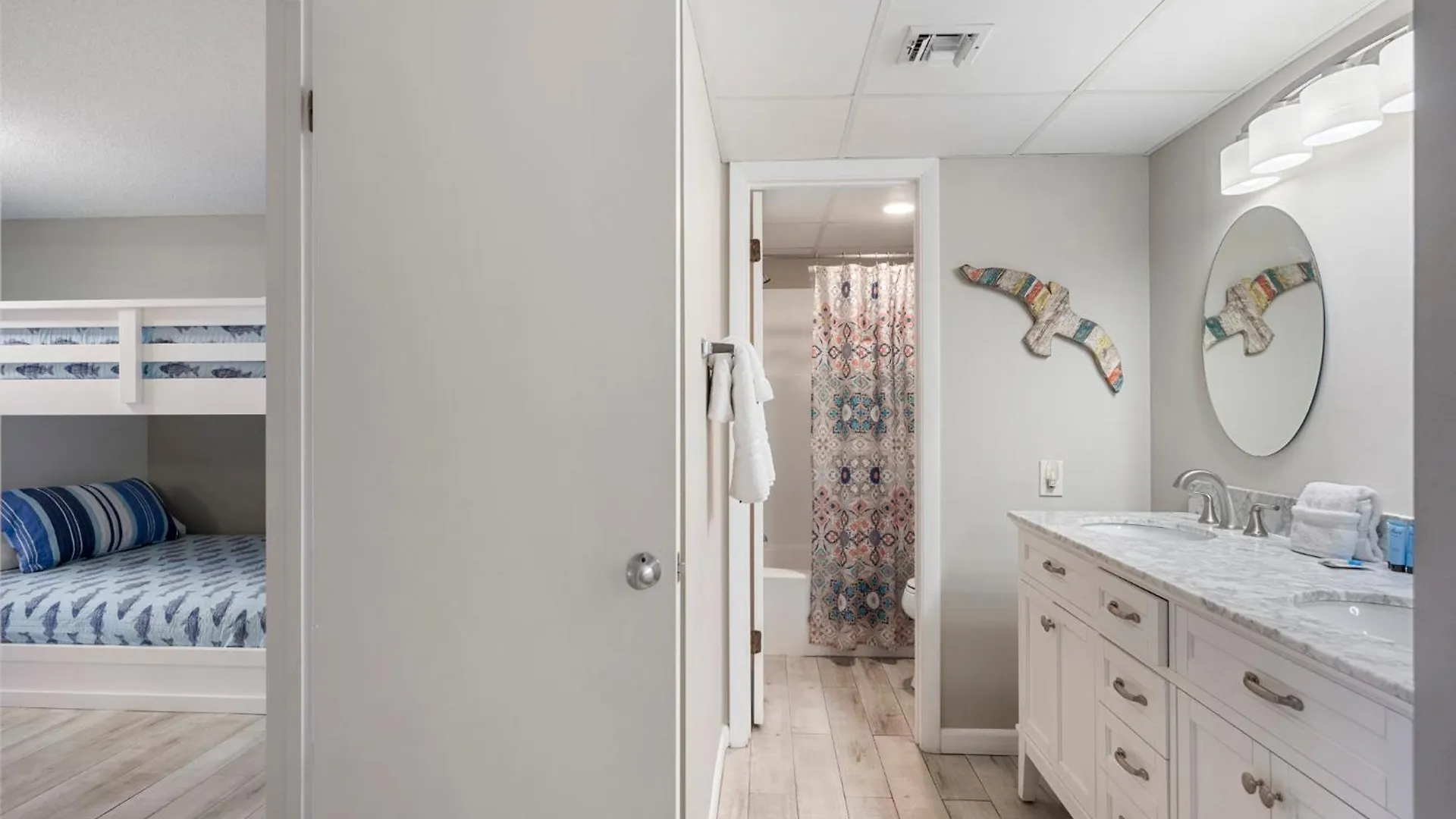Апартаменты Watercrest 210- Sleeps 12 - Thomas Drive Retreat Панама-Сити 0*,  США